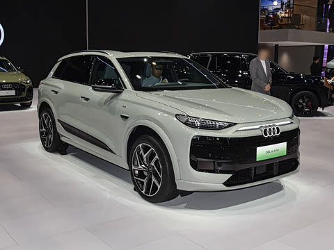 2026�� quattro Ǭ���Ǽݰ�