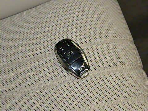 2024�� V8 Edition 8