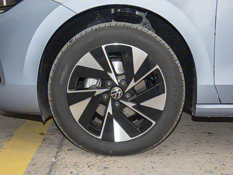 2026�� L 300TSI DSG ��Ӣ��