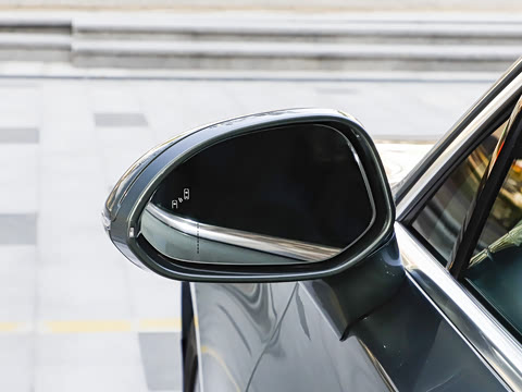 2024�� 3.0T V6��