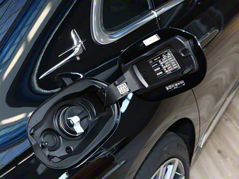 2026�� E 300 L ʱ���˶���