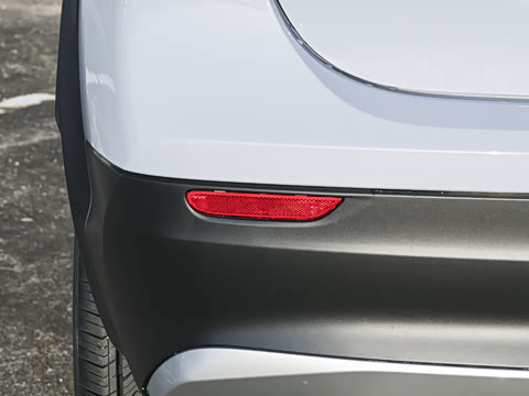 2025�� �Ŀ� ���� 2.0L CVT XV+���Ȱ�