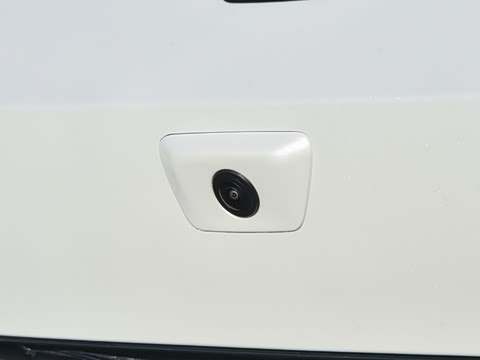 2026�� 2.0T 405 AT������