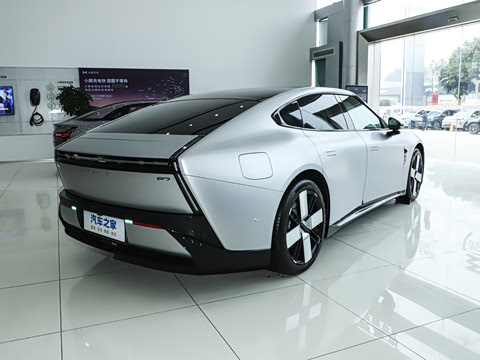 2025�� 750 �������� Ultra