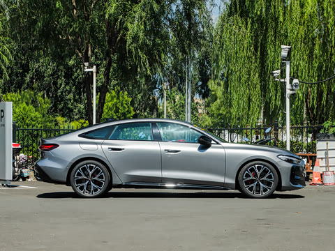 2026�� TFSI 150kW ����quattro��