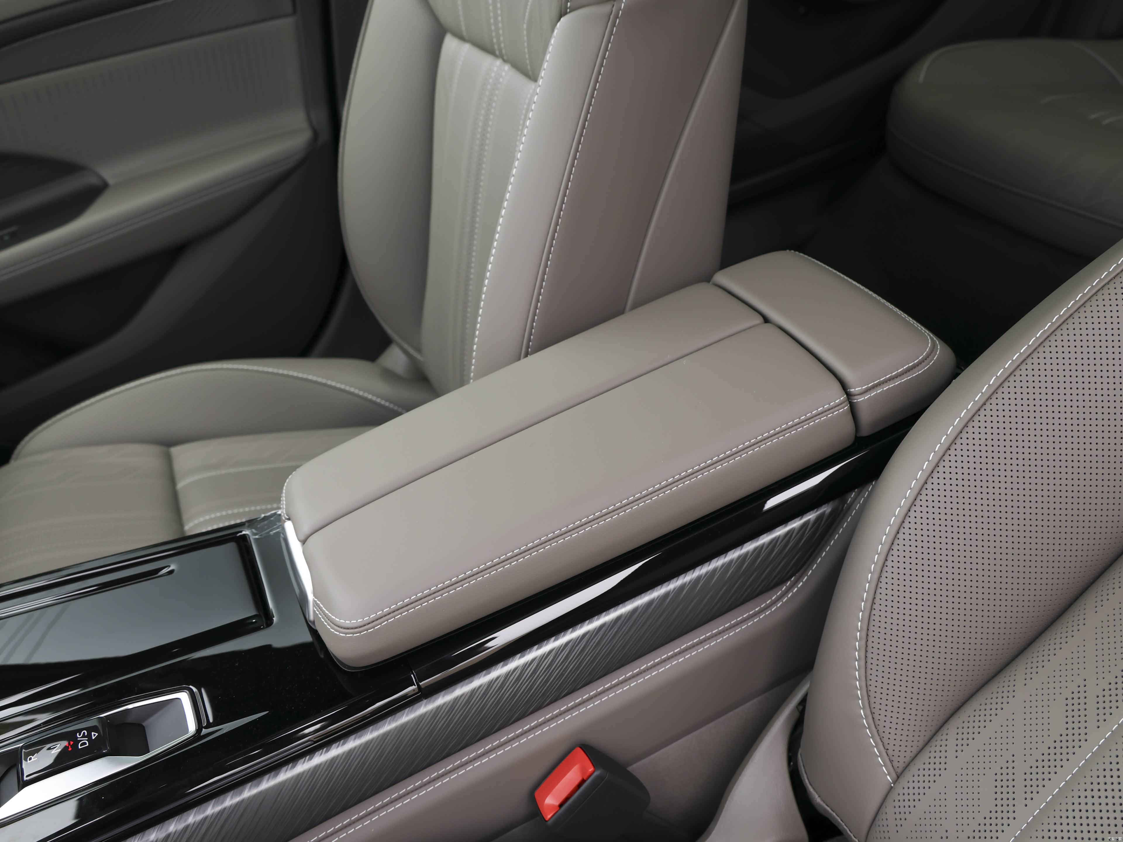 Audi A6L, миниатюра 29