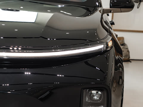 2025�� Pro ���ܻ��°�