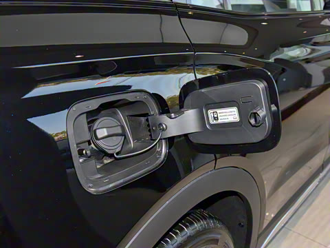 2025�� 2.0T PHEV ���������� 6��