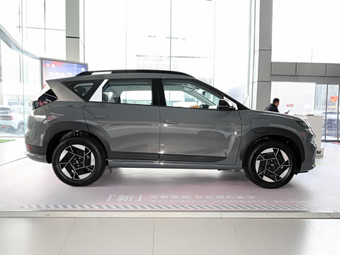 2025�� ����SMART�� 64.2kWh