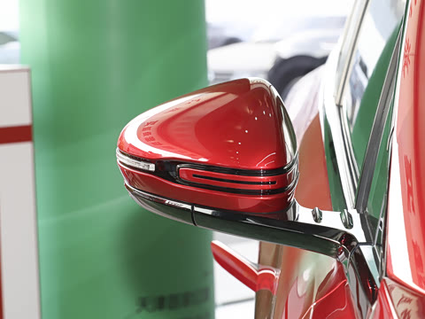 2025�� 550��