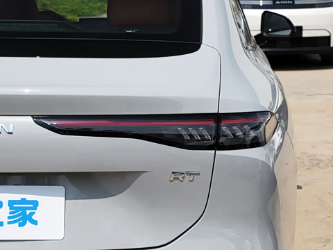 2027�� 710�����