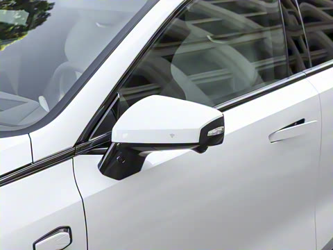 2026�� 550Ultra��ΪǬ��ADS SE��