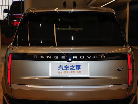 2026�� 3.0 L6 400PS AB�����