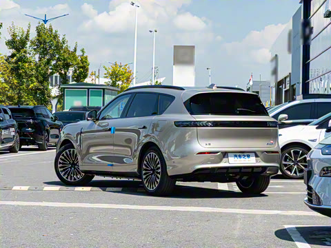 2025�� FREE+ ����Ǭ����