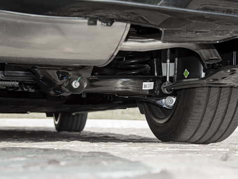 2026�� 225km EM-P Զ�����ǺӰ�+ҫҹ��װ