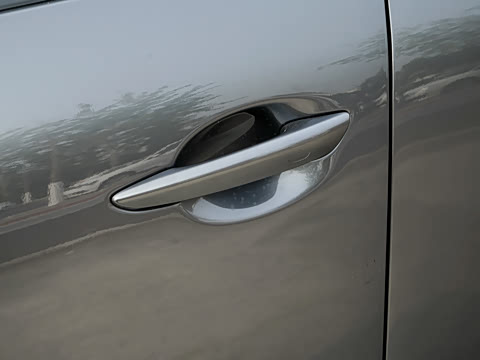 2026�� 2.0L ���а�