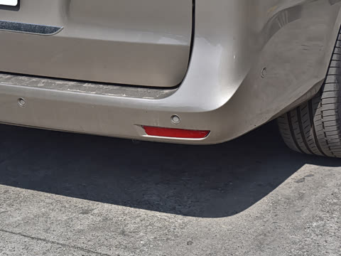 2023�� ��ʨϵ�� 2.0T �� 7��