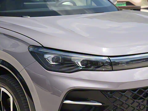 2025�� PRO 380TSI ���� R-Line �����