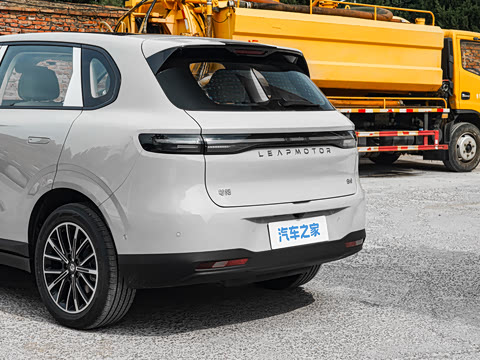 2027�� 610������