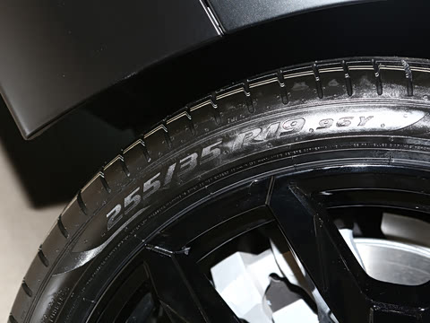 2026�� 330Li �����