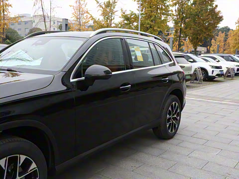 2026�� GLC 260 L 4MATIC �����