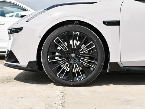 2025�� 120����Ultra