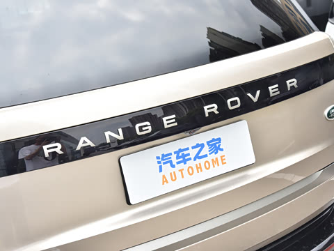 2026�� 3.0 L6 400PS HSE�����