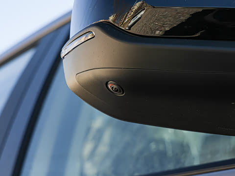 2026�� 2.0L ����������