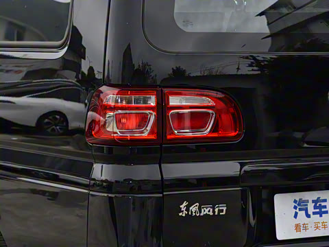 2025�� M5 1.6L ��׼��7��CNG