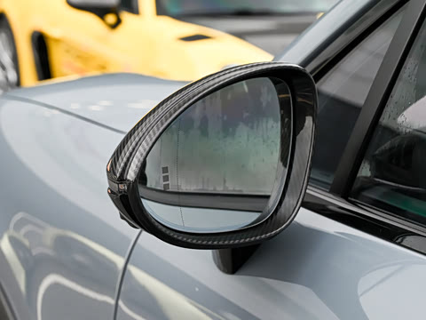 2025�� Cayenne Coup�� Turbo GT 4.0T