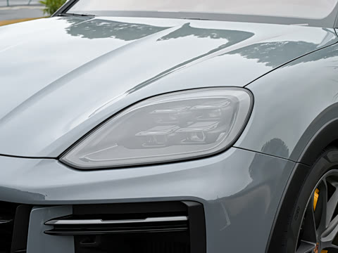 2025�� Cayenne Coup�� Turbo GT 4.0T