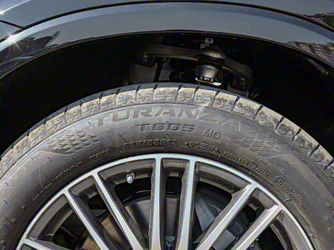 2026�� GLC 300 L 4MATIC ������ 7��