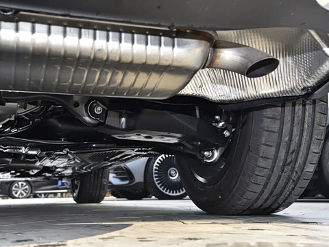 2026�� GLC 300 L 4MATIC ������ 5��