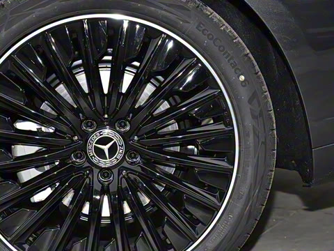 2026�� CLE 300 4MATIC �����ͽ��ܳ�