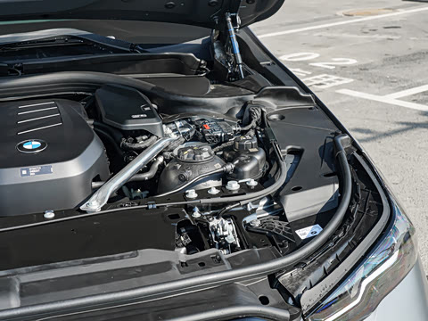 2026�� �Ŀ� 530Li ������ M�˶���װ