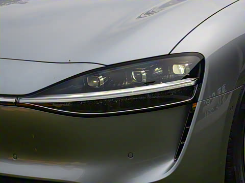 2025�� ���� Ultra��������