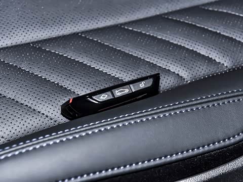 2026�� M50 xDrive