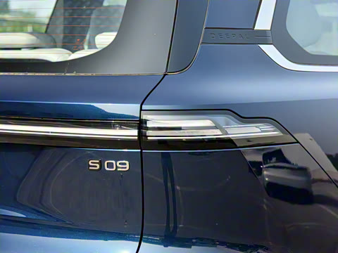 2025�� �Ŀ� ����Max