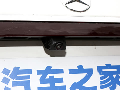 2026�� �Ŀ�� E 300 L ʱ���˶���