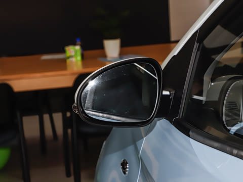 2025�� 251km ϲ���� 25.05kWh