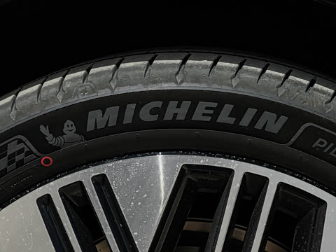 2026�� Ultra+�� 70kWh