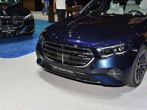 2026�� E 300 L ������