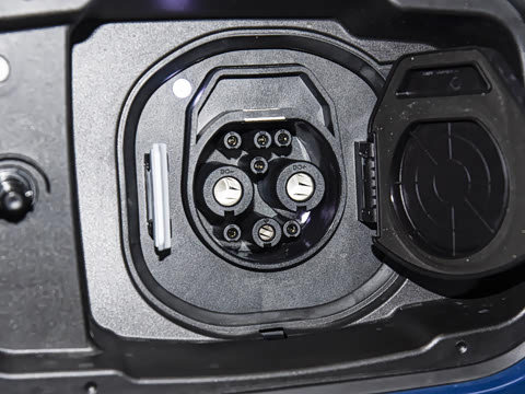 2025�� eDrive25L M�˶���װ