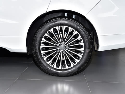 2026�� 370TURBO ����������