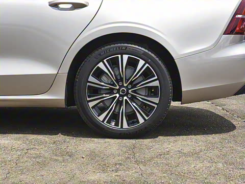 2026�� B4 ��Զ������