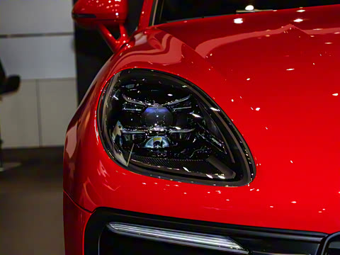 2026�� Macan 2.0T ���ΰ�