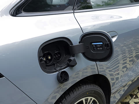 2026�� DM-i 320KM׿Խ��