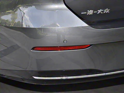 2026�� L 300TSI DSG ������