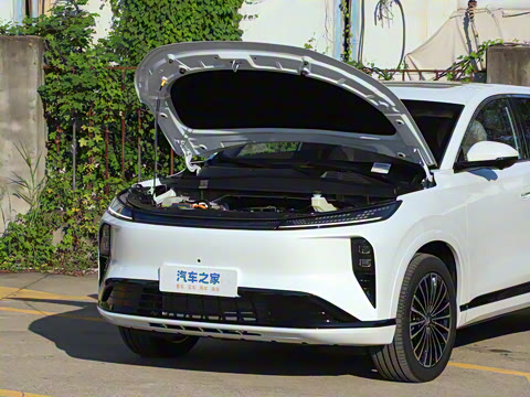 2025�� 185KM�����