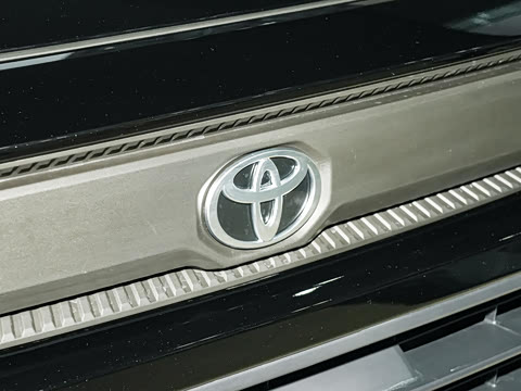 2026�� 2.0L ����������